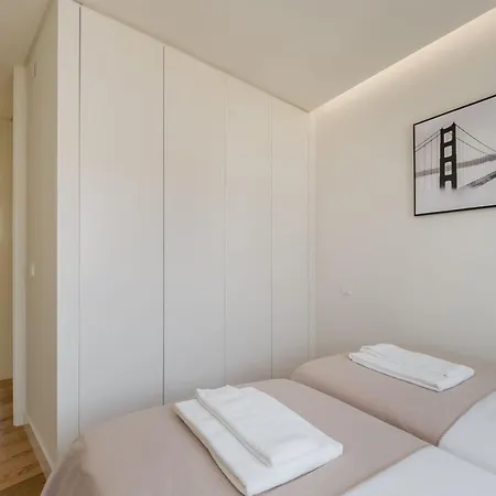 Διαμέρισμα City&beach - Checkinhome *