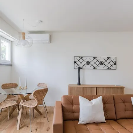 Διαμέρισμα City&beach - Checkinhome